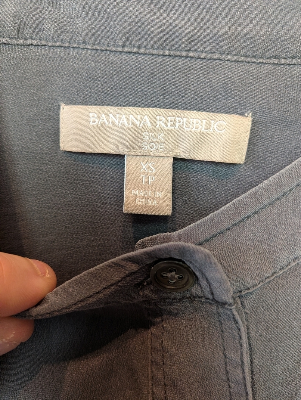BANANA REPUBLIC 100% Silk Women Blouse Long Sleeve Size XS DARK GRAY - Picture 4 of 11